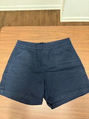 Nautica Women's Dark Navy Casual Bermuda Shorts